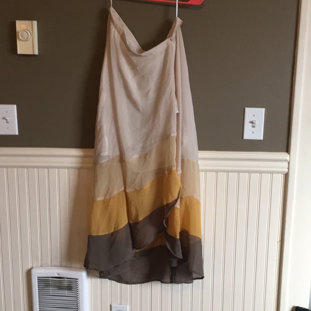 Last chance! Flowy chiffon wrap skirt